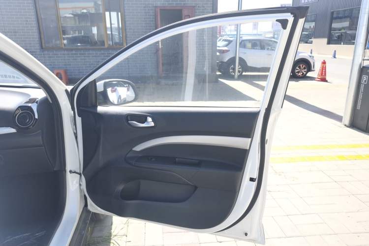 Used Kia Stonic 2021 1.4L CVT Fun Edition
