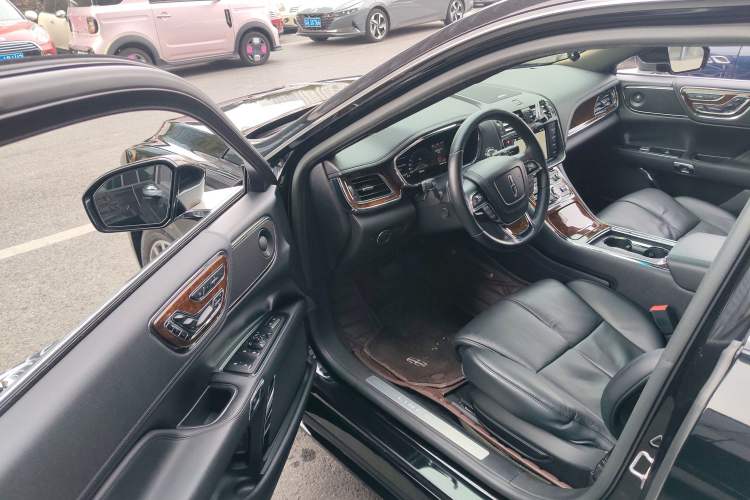 Used Lincoln Continental 2017 2.0T Two-Wheel Drive Prestige Edition