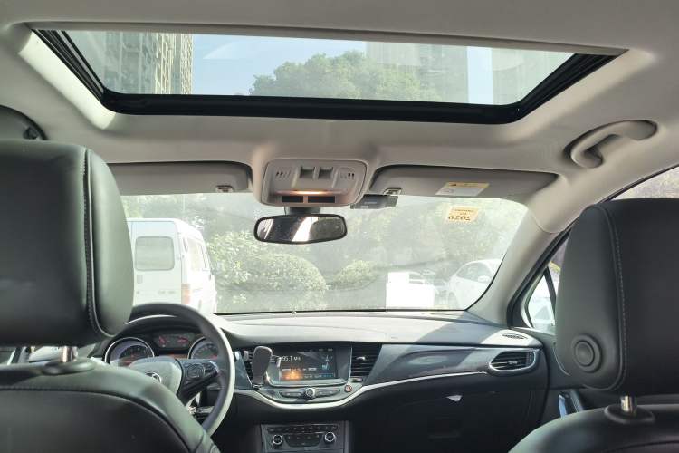 Used Buick Verano 2016 Hatchback 15S Automatic Leading Model
