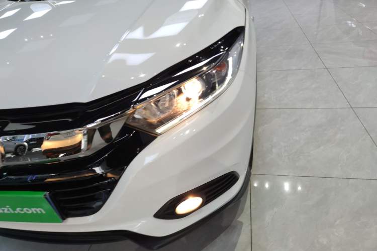 Used Honda Vezel 2020 1.5L CVT Elite Edition
