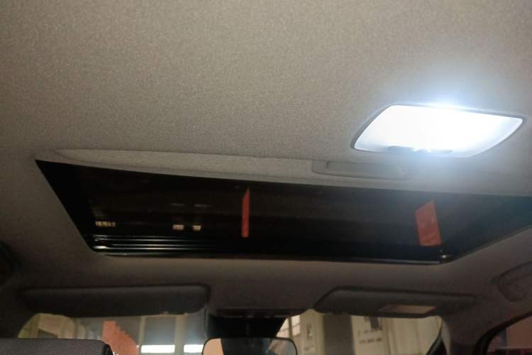 Used Honda LIFE 2021 1.5L CVT SPO-SS Dynamic Edition
