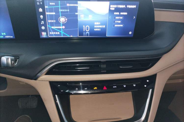 Used Buick GL8 New Energy 2025 Lu Shang Smart Enjoyment Edition 7-Seater