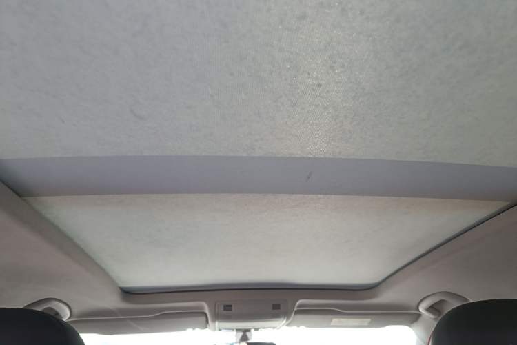 Used Volkswagen Tayron 2020 330TSI Two-Wheel Drive Luxury Smart Connectivity Version
