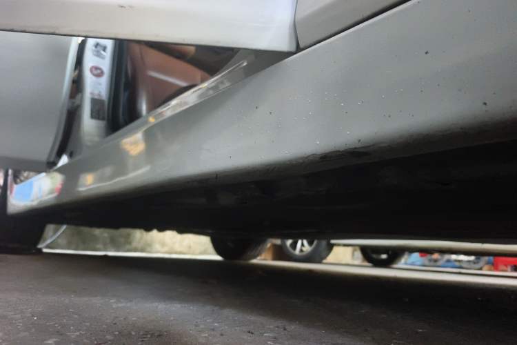 Used BMW 5 Series 2014 520i Elegant Edition
