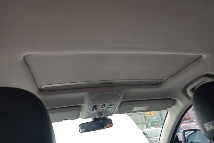 Used Haval H2 2016 Red-Label 1.5T Manual Two-Wheel Drive Luxury Model
