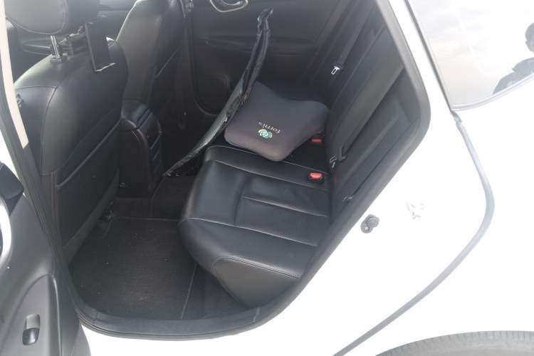 Used Nissan Sylphy 2019 1.6XV CVT Smart Connect Luxury Edition China VI Standard
