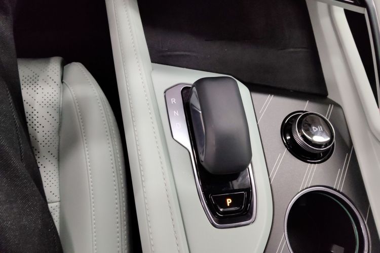 Used Zeekr 001 2025 WE Edition 95 kWh All-Wheel Drive
