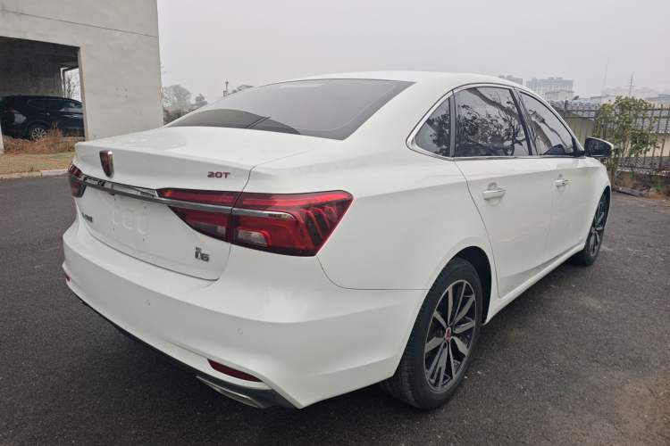 Used Roewe i6 2018 20T Automatic Flagship Edition
