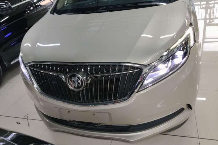Used Buick GL8 2018 ES 28T Luxury Model China VI Standard
