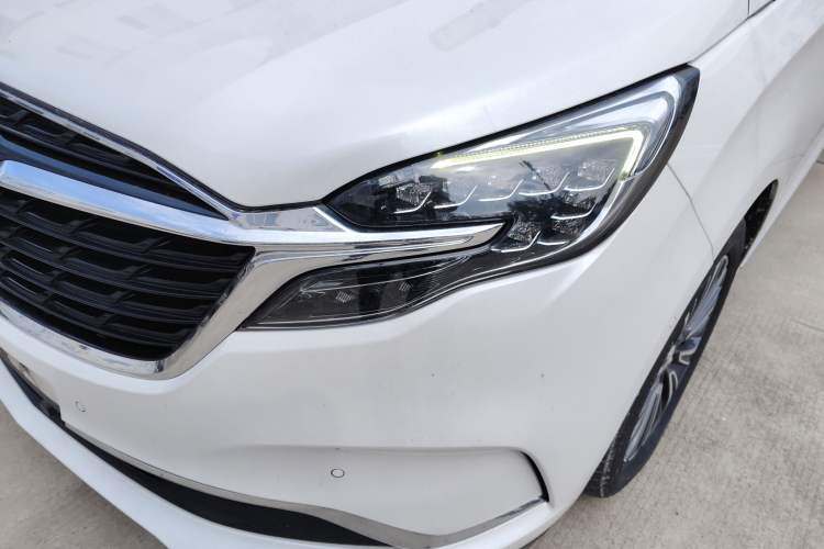 Used Buick GL8 2021 ES Land Cruiser 653T Flagship Model
