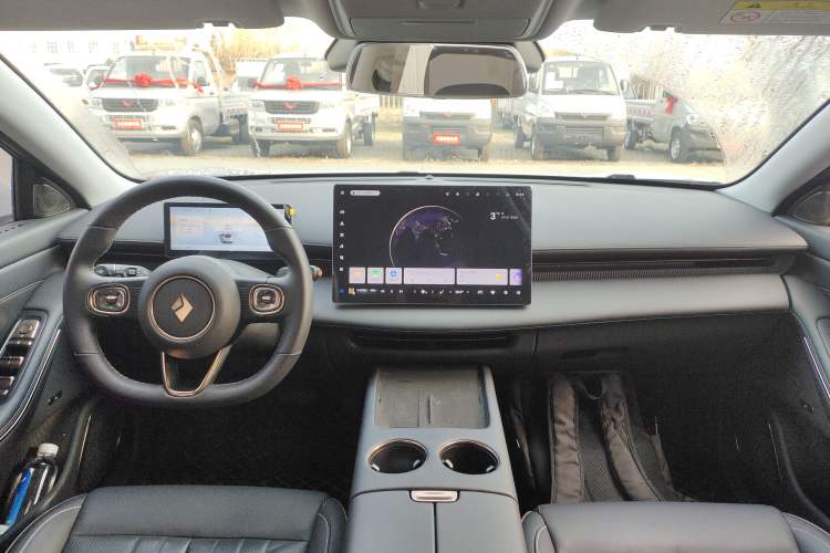 Used Baojun Enjoy 2025 All-Electric 600km Luxury Edition
