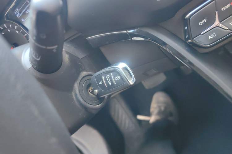 Used GAC Trumpchi GS4 2015 200T G-DCT Comfort Edition
