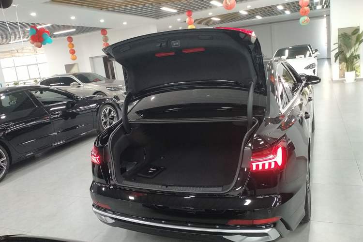 Used Audi A6L 2025 Restyled 45 TFSI quattro Prestige Dynamic Edition