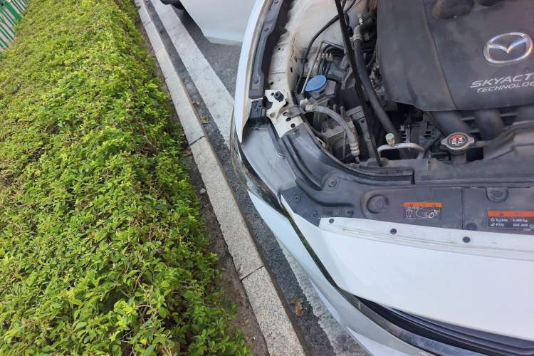 Used Mazda Atenza 2017 2.0L Blue Sky Prestige Edition
