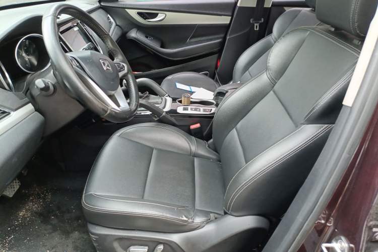 Used Zotye SR7 2016 1.5T CVT Cube Heart Edition China V Standard
