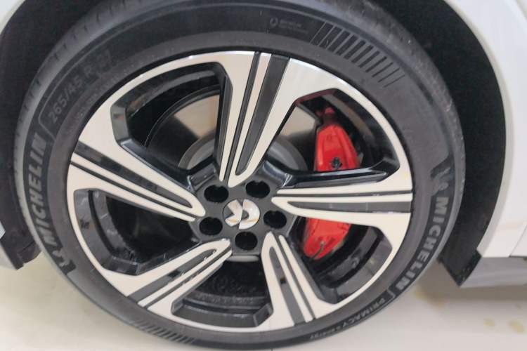 Used Nio ES8 2026 Model 6-seat Executive Luxury Edition
