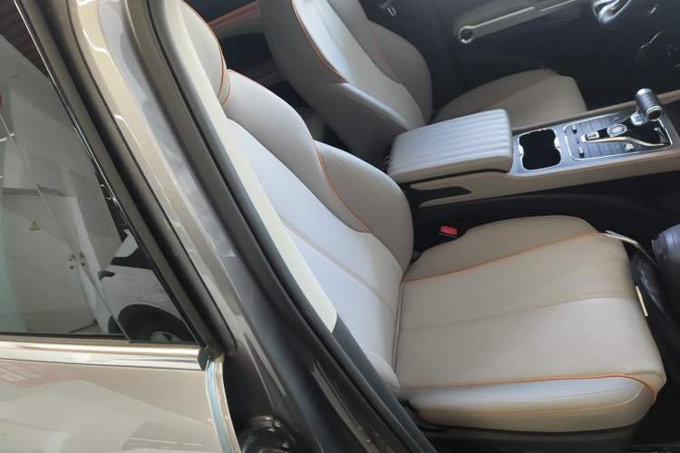 Used BYD Yuan PLUS 2024 Honor Edition 510KM Beyond Model
