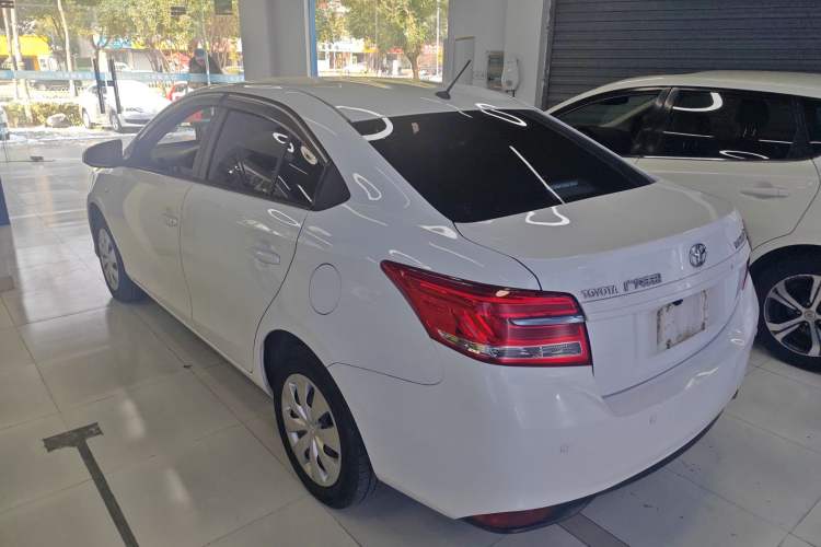 Used Toyota YARiS L 2020 1.5L CVT Leading Edition
