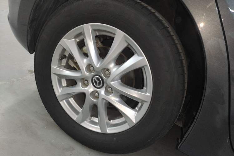 Used Mazda Mazda 3 Axela 2017 Hatchback 1.5L Automatic Luxury Model Emission Standard China V
