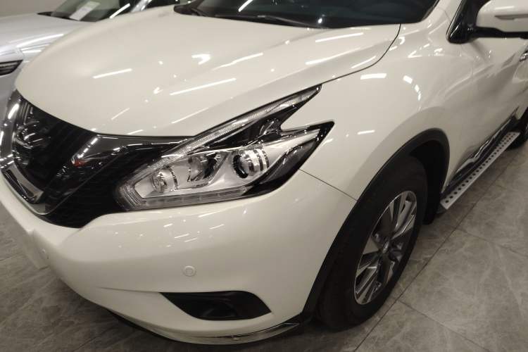 Used Nissan Murano 2021 2.5L XL Two-Wheel Drive Smart Connect Luxury Edition
