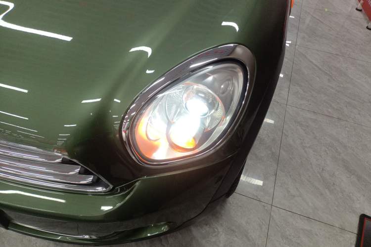 Used  Countryman 2014 1.6L COOPER Fun
