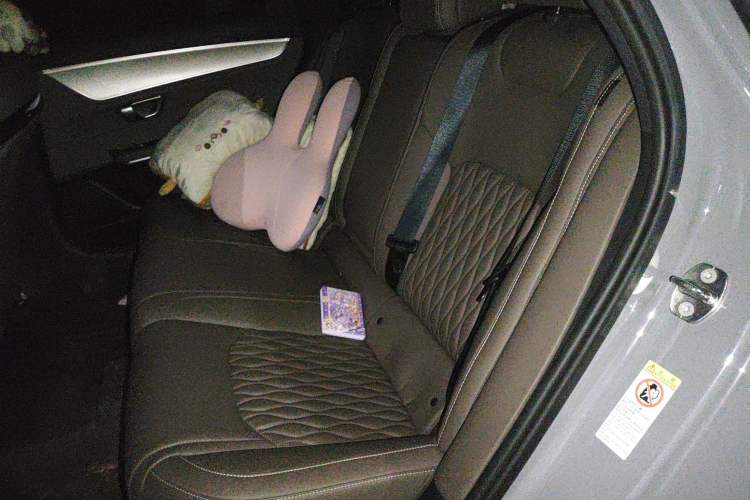 Used BYD Han 2024 EV Glory Edition 506KM Front-Wheel-Drive Premium Model
