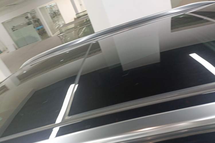 Used Hongqi HS5 2023 2.0T Four-Wheel Drive Flagship Pro Edition
