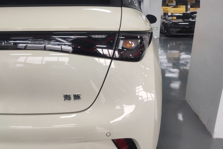 Used BYD Dolphin 2024 Honor Edition 420km Fashion Version
