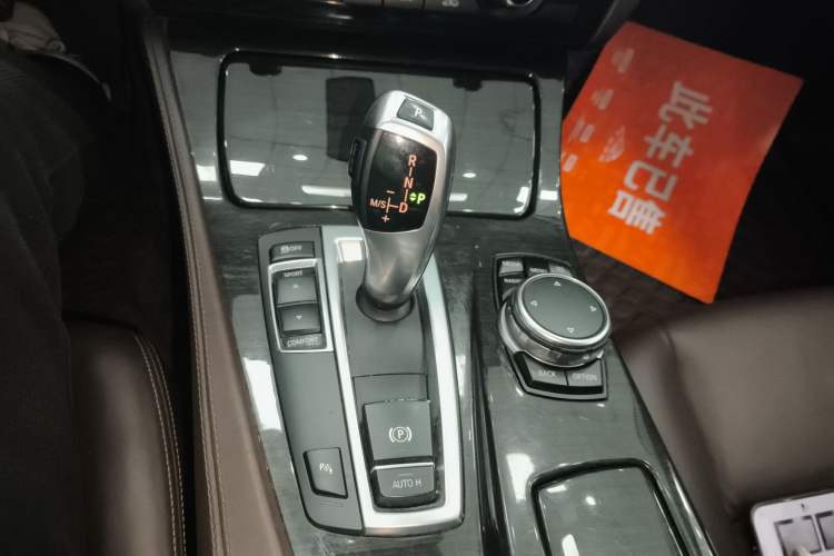 Used BMW 5 Series 2017 525Li Luxury Design Package
