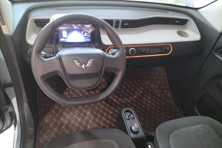 Used Wuling Hongguang MINIEV 2020 Zizai Version Lithium-NMC
