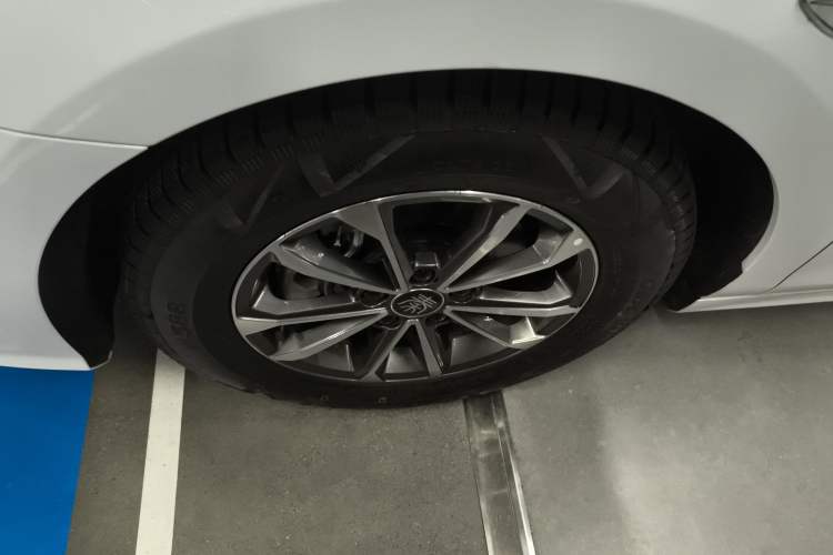 Used BYD Qin PLUS 2024 HONOR Edition DM-i 55KM Leading Model
