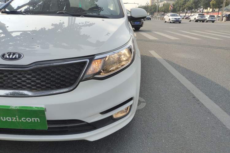 Used Kia K2 2015 Sedan 1.4L MT GLS
