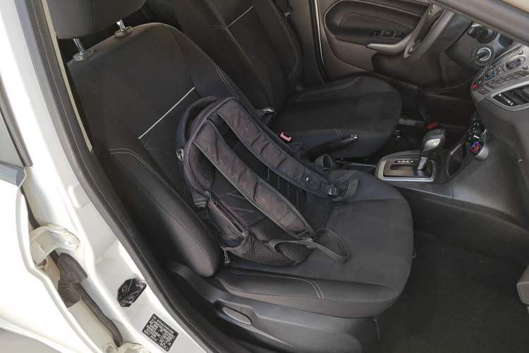 Used Ford Fiesta 2013 Hatchback 1.5L Automatic Fashion Edition
