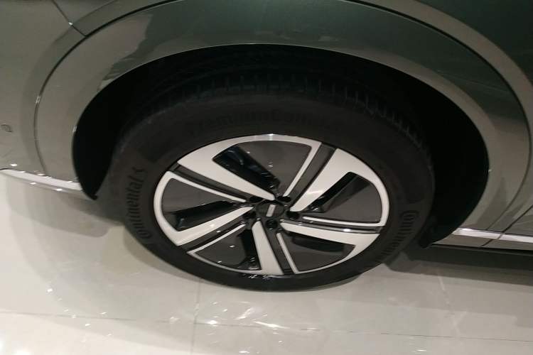 Used Wey Lanshan 2025 Four-Wheel Drive Ultra