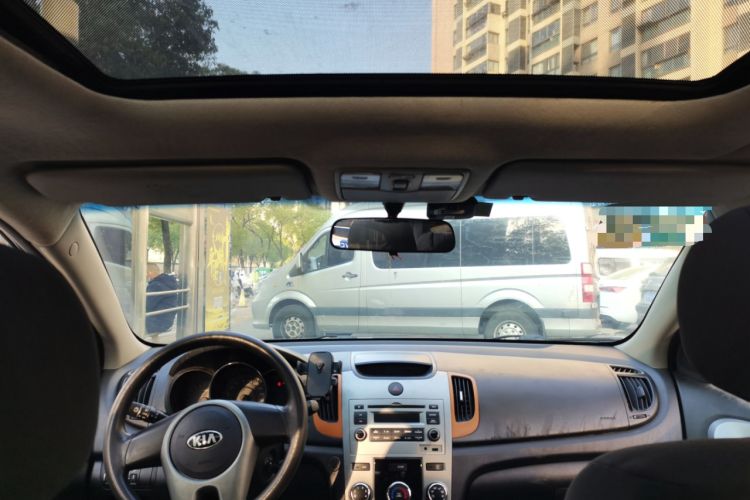 Used Kia Forte 2014 1.6L MT GLS
