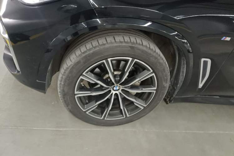 Used BMW X5 2022 Restyled xDrive 30Li Luxury Version M Sport Package