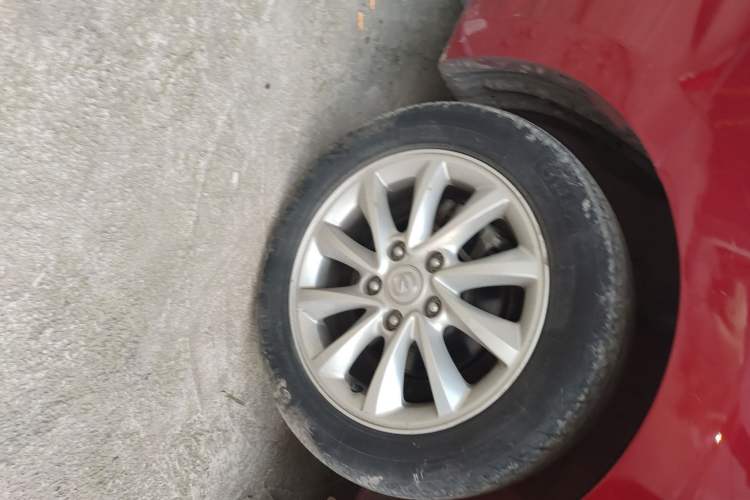 Used Changan Alsvin V7 2015 1.6L Manual Enjoyment Model China V Standard
