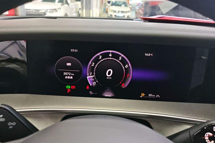 Used Volkswagen Tayron 2025 Tiguan L 380TSI 4Motion Luxury
