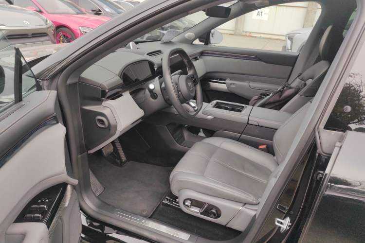 Used Zeekr 7X 2025 75 kWh Rear-Wheel Drive Intelligent Driving Version
