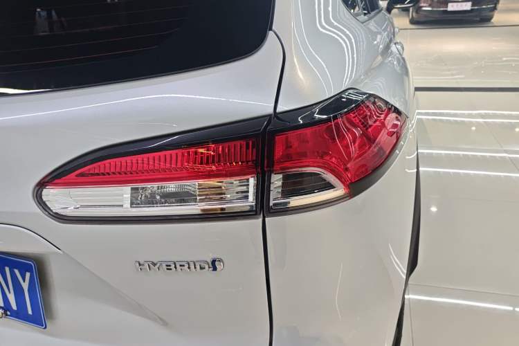 Used Toyota FRONTLANDER 2024 2.0L Smart Electric Hybrid Dual-Engine Leading Edition