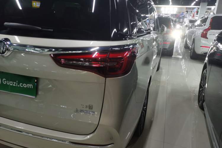 Used Buick GL8 2021 ES Land Cruiser 653T Flagship Model
