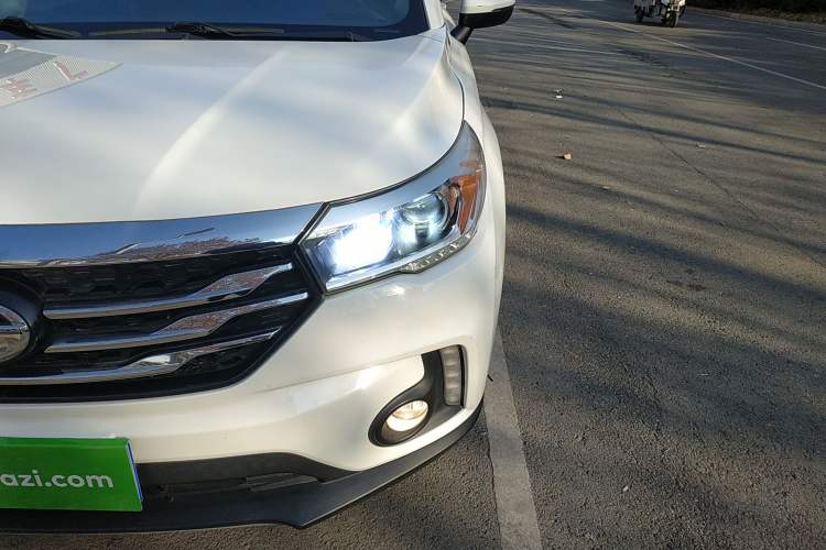 Used GAC Trumpchi GS4 2017 235T G-DCT Two-Wheel Drive Elite Edition
