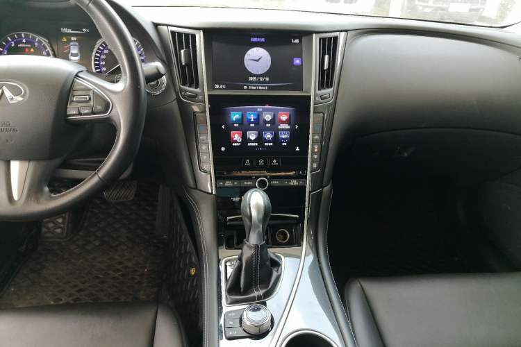 Used Infiniti Q50L 2016 2.0T Comfort Edition
