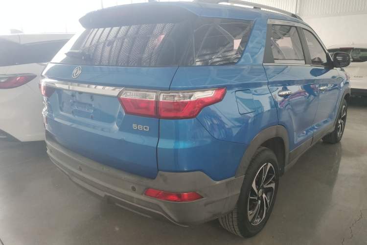 Used Dongfeng Fengon S560 2018 1.8L Manual Comfort 5-Seater China V Standard
