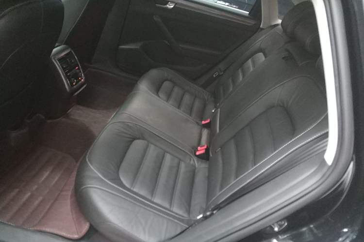 Used Volkswagen Passat 2016 280TSI DSG Prestige Edition
