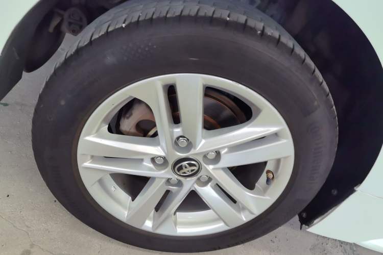 Used Toyota Levin 2021 Dual-Motor 1.8H E-CVT Leading Edition
