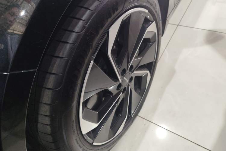 Used Zeekr 001 2022 Ultra-Long Range Single-Motor WE Version
