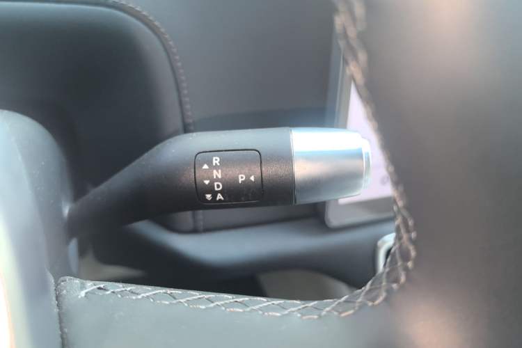 Used Li Auto L8 2023 Pro Model
