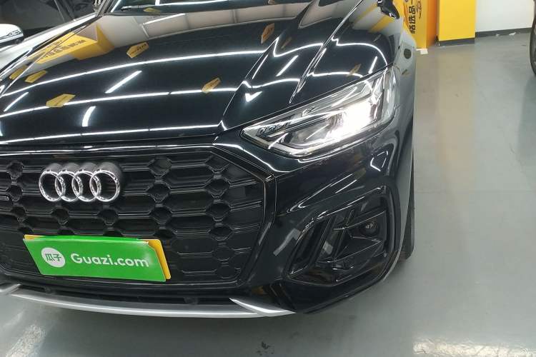 Used Audi Q5L 2023 40T Luxury Dynamic Model
