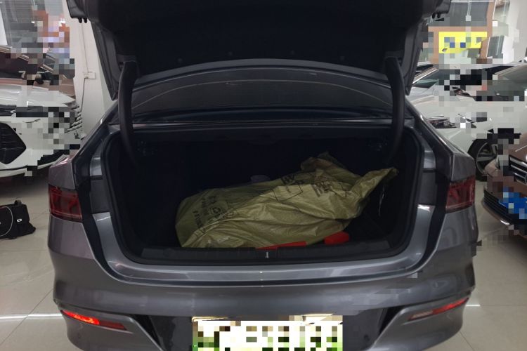 Used BYD Qin PLUS 2024 HONOR Edition DM-i 55KM Leading Model
